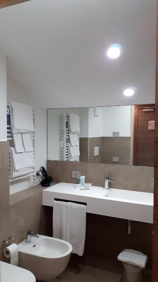 Livi Family Hotel ลีวินโญ ภายนอก รูปภาพ